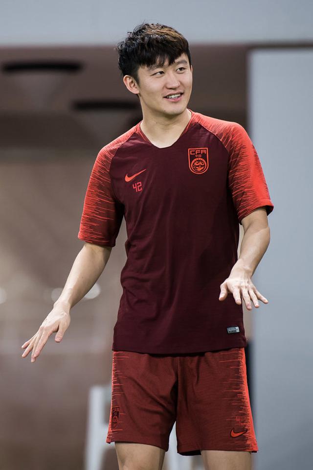 亚冠赛程吃紧；罗马加时末段造点机会；更衣室稳定；心理建设被强调(亚冠加时有客场进球吗)