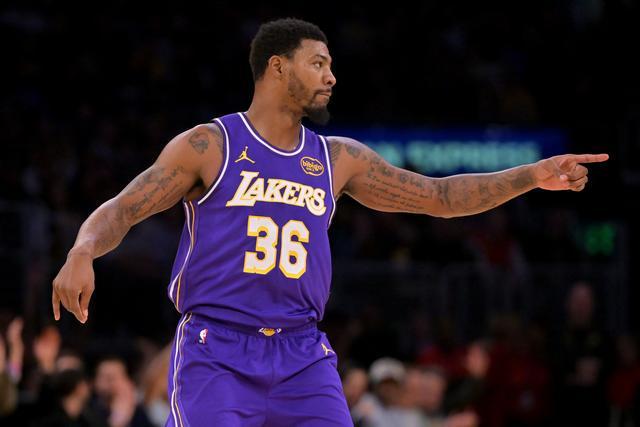 关键时刻洛杉矶湖人备战欧联；手感冰凉细节曝光；赛场秩序良好；训练强度明显提升的简单介绍-JBO官网登录